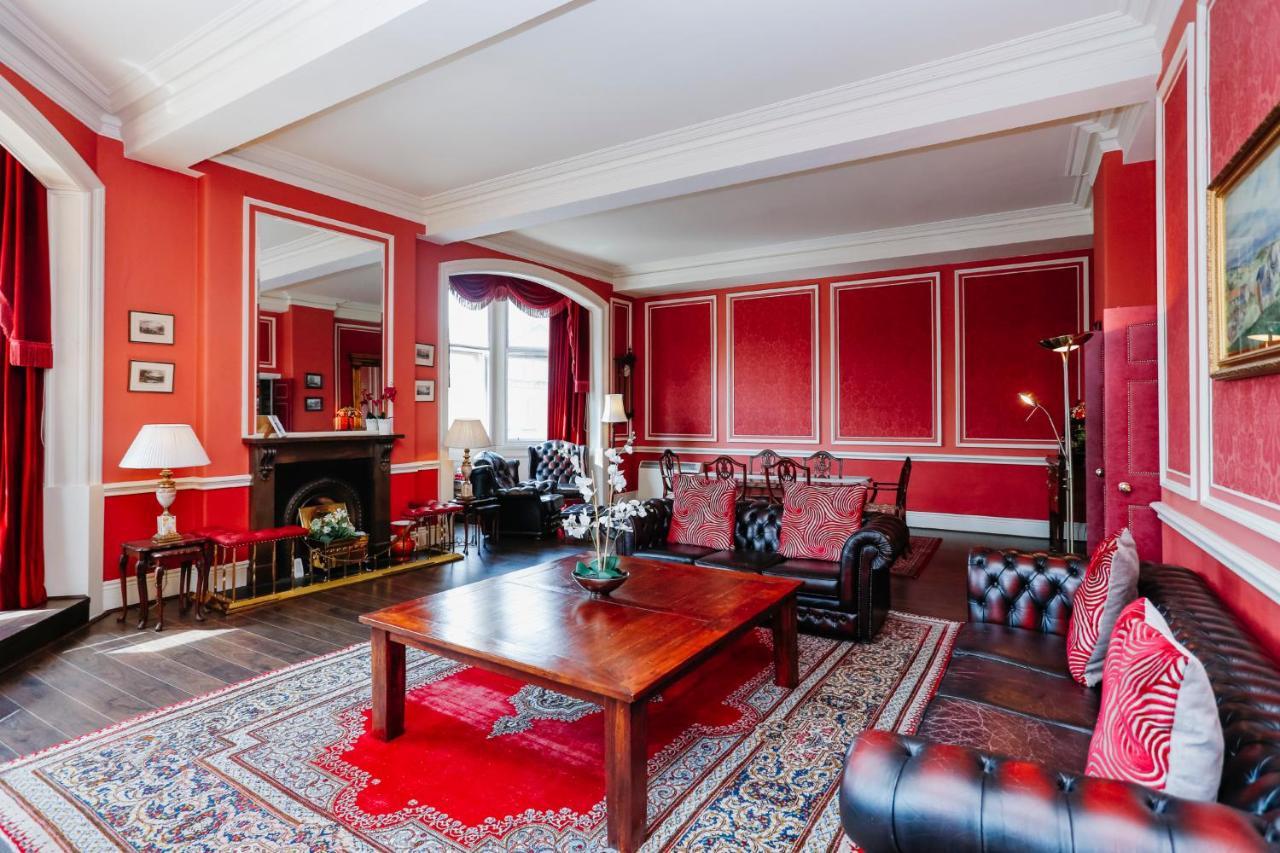 Royal Mile Mansions 14 Apartman Edinburgh Kültér fotó