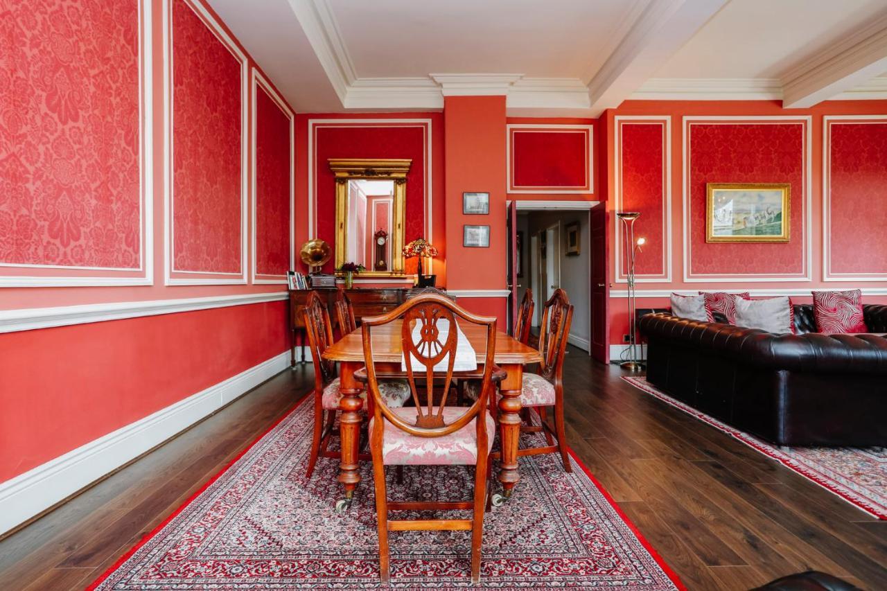 Royal Mile Mansions 14 Apartman Edinburgh Kültér fotó