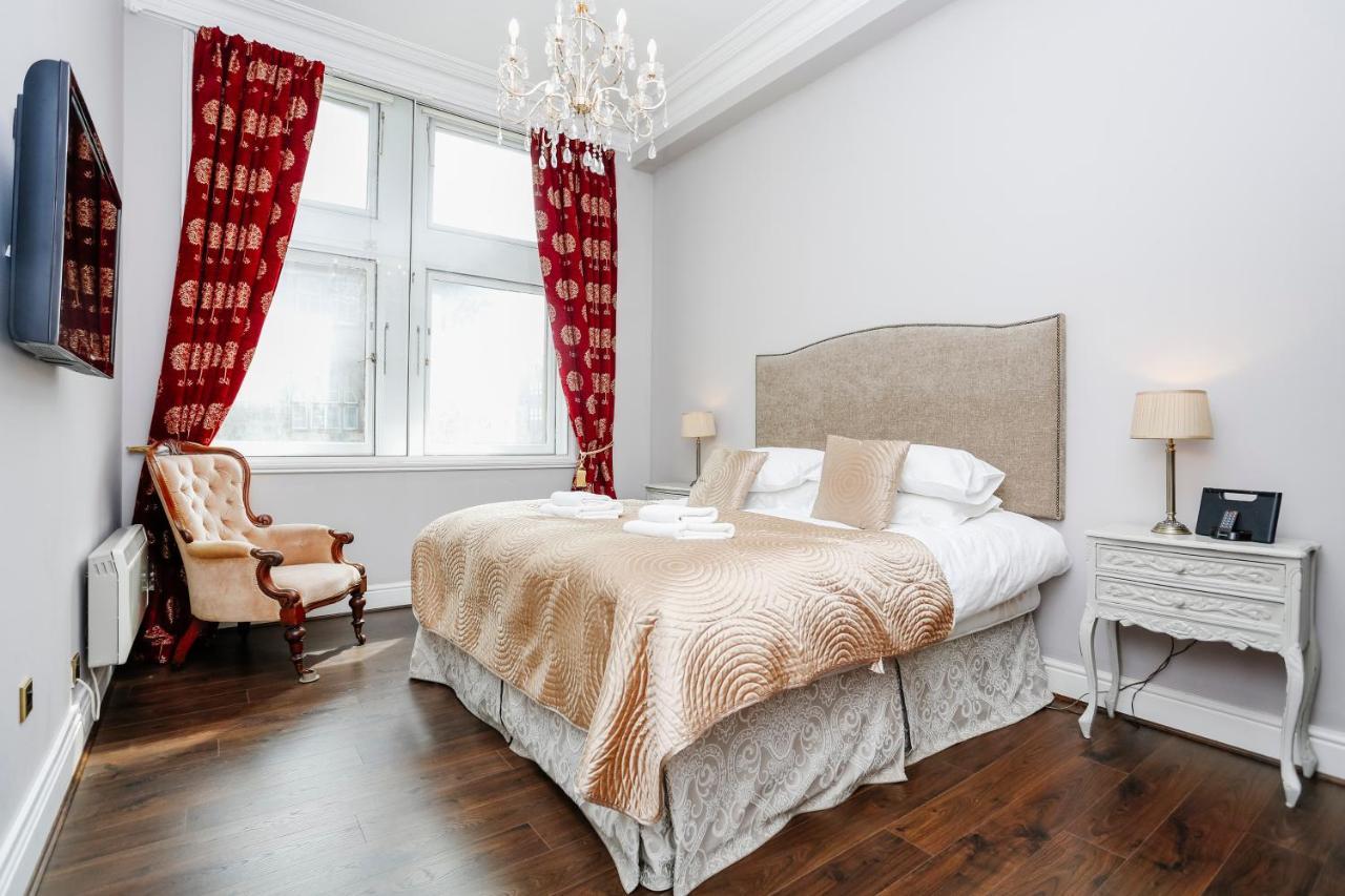 Royal Mile Mansions 14 Apartman Edinburgh Kültér fotó