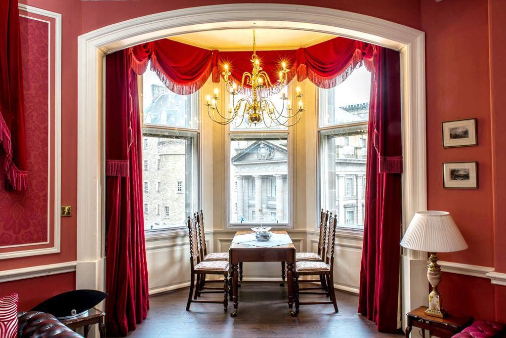 Royal Mile Mansions 14 Apartman Edinburgh Kültér fotó