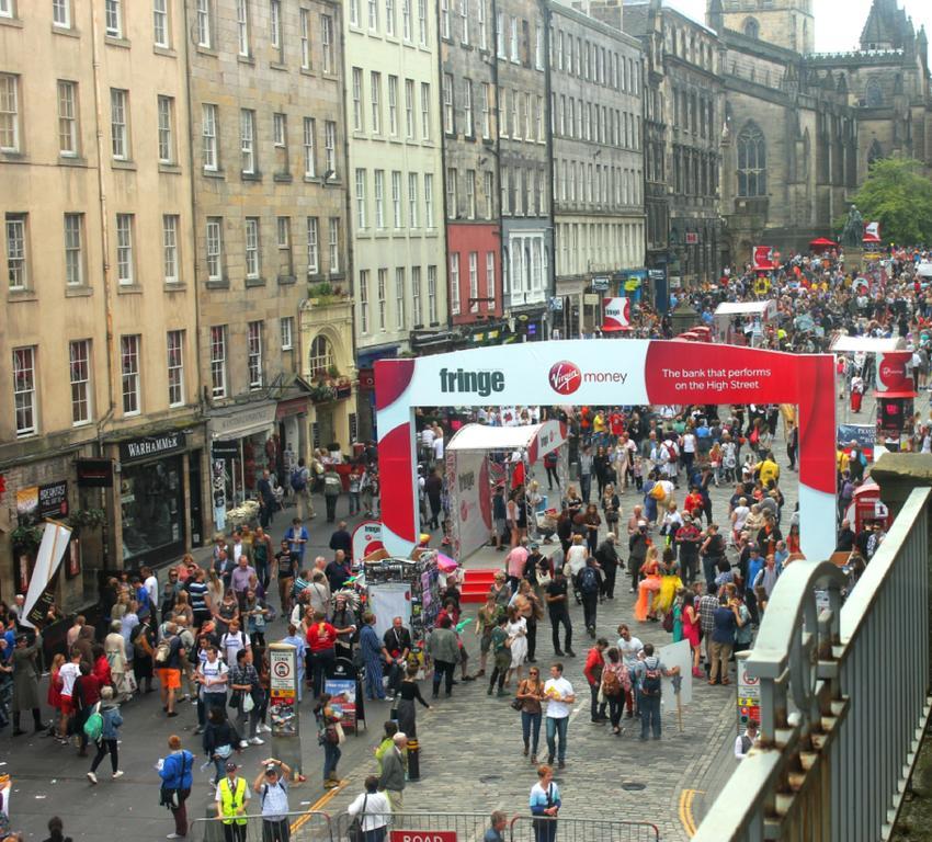 Royal Mile Mansions 14 Apartman Edinburgh Kültér fotó