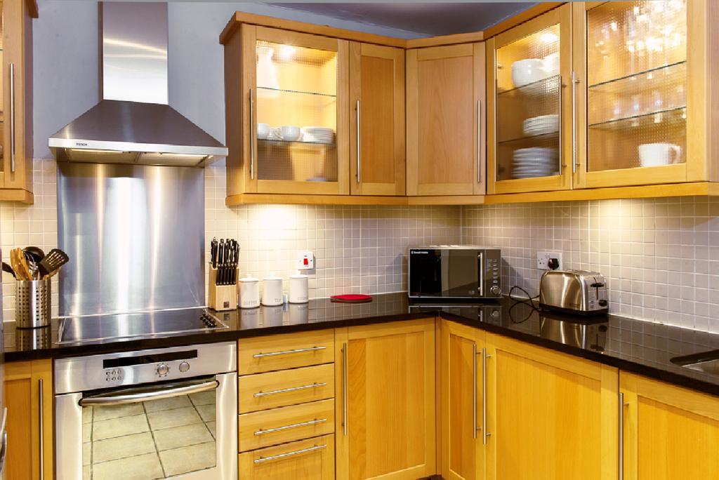 Royal Mile Mansions 14 Apartman Edinburgh Kültér fotó