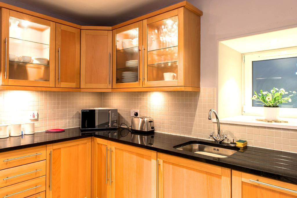 Royal Mile Mansions 14 Apartman Edinburgh Kültér fotó